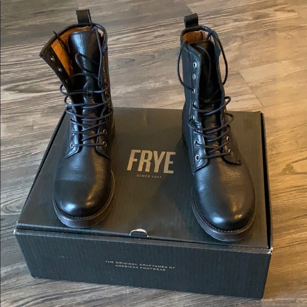 Frye lace up Veronica combat black leather boots